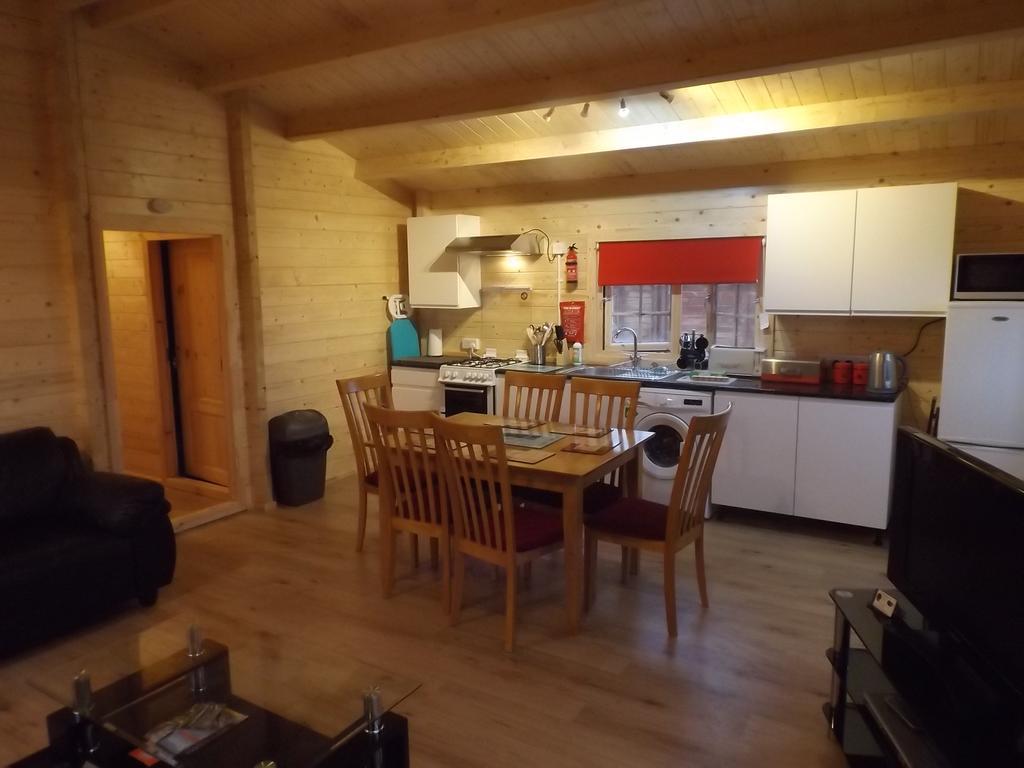 Avonvale Holiday Lodges Evesham Dış mekan fotoğraf